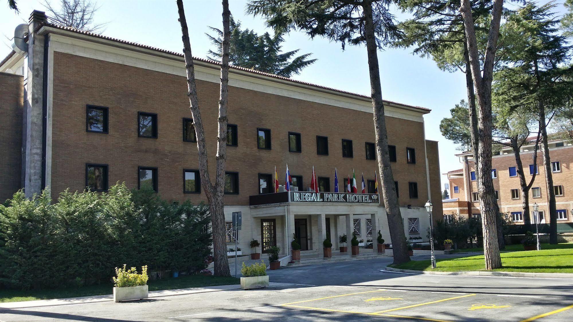 Regal Park Hotel Rom Eksteriør billede