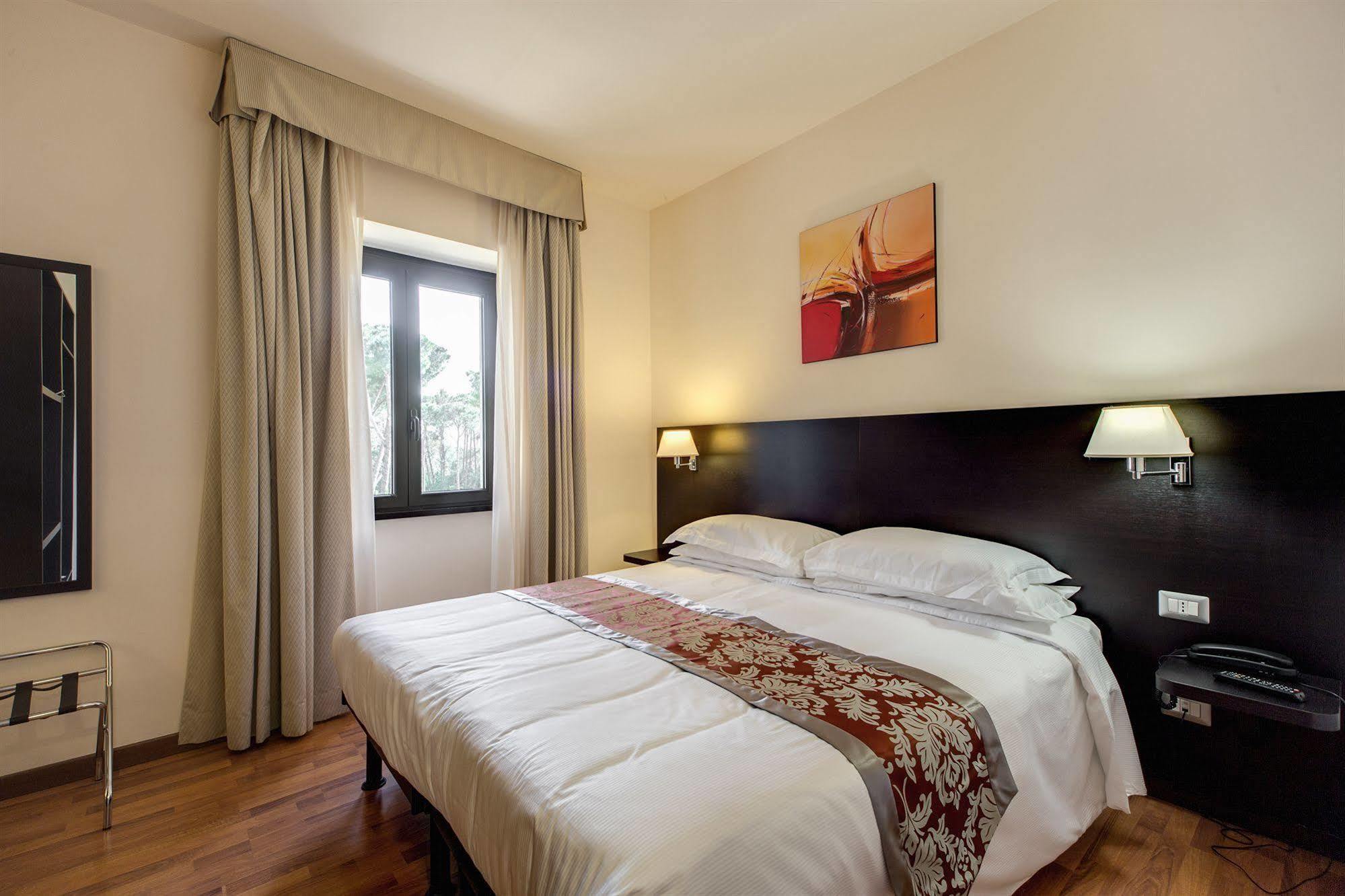 Regal Park Hotel Rom Eksteriør billede